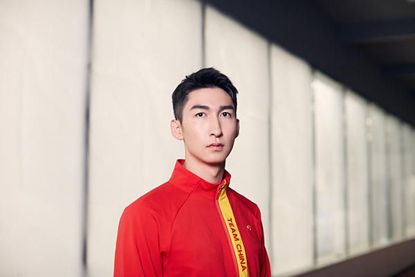 她回国完全没有理由不跟苏家联系，除非她已经知道了事情真相。